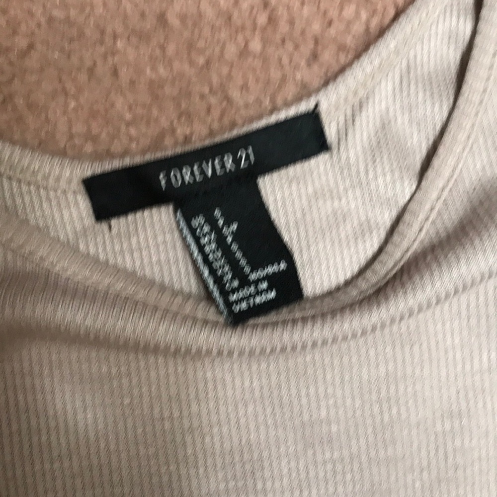 Tank top - Picture 2 of 3